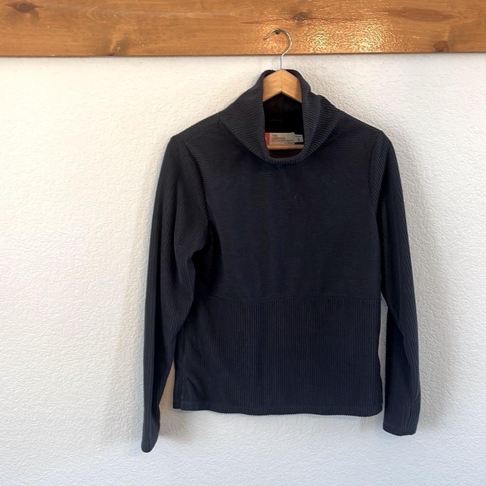 The American Outdoorsman for Women sweater cowl neck black size Small